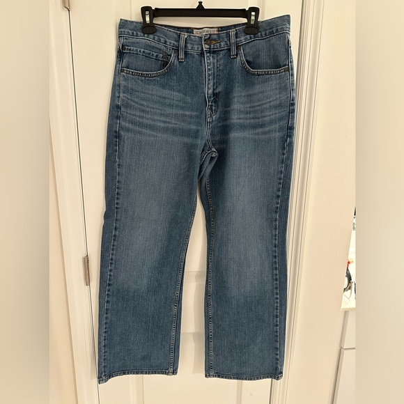 Signature by Levi Strauss Other - EUC Levi Strauss low loose bootcut 32X32